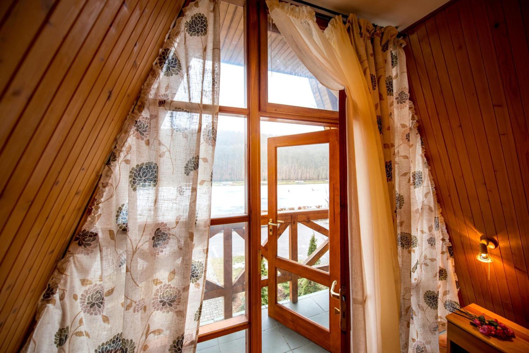 Hotel Buhta Vikingiv à Vodniki Chambre photo